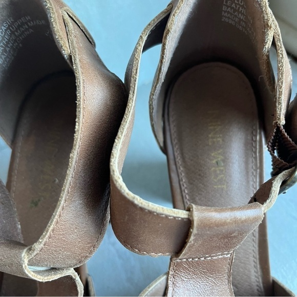 ** Nine West Lucasir cognac tan leather t-strap heels block heel 6.5M - Picture 4 of 9